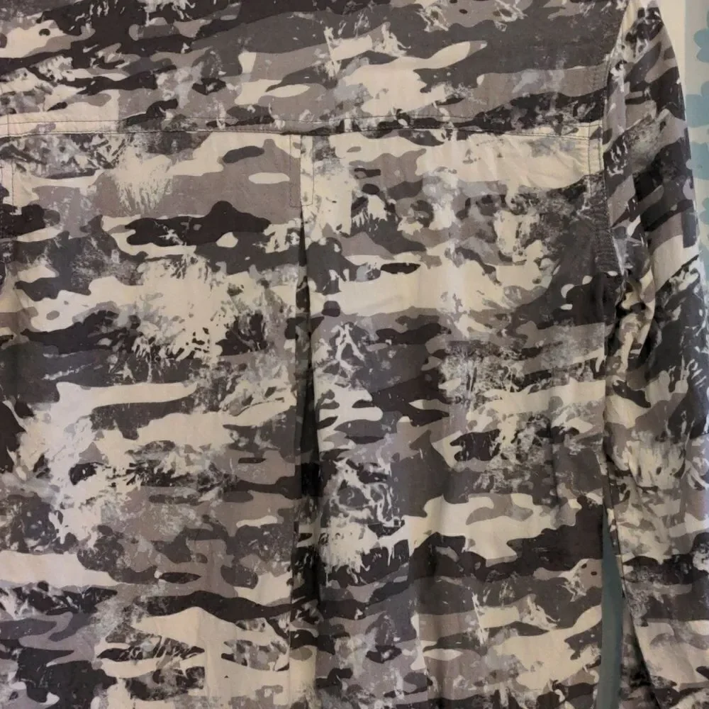 2 for $20 Rock & Republic Snow Camouflage Rayon L/S Shirt Blouse Size S - Picture 3 of 9